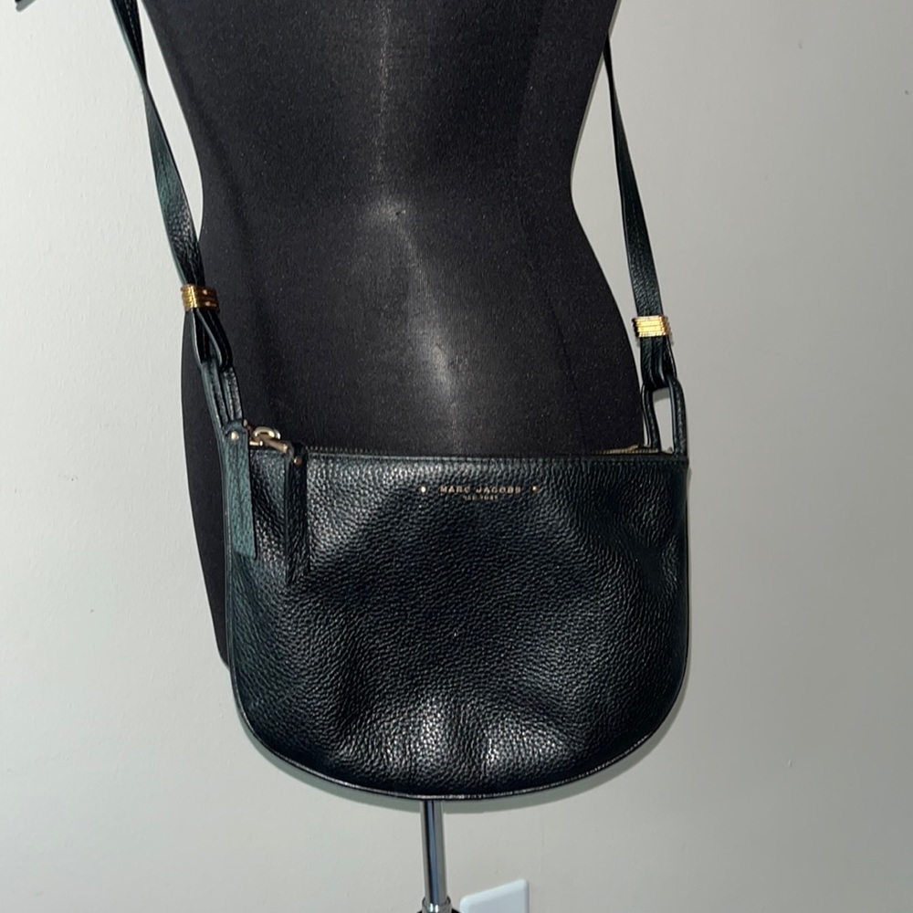 Marc Jacobs Crossbody bag.